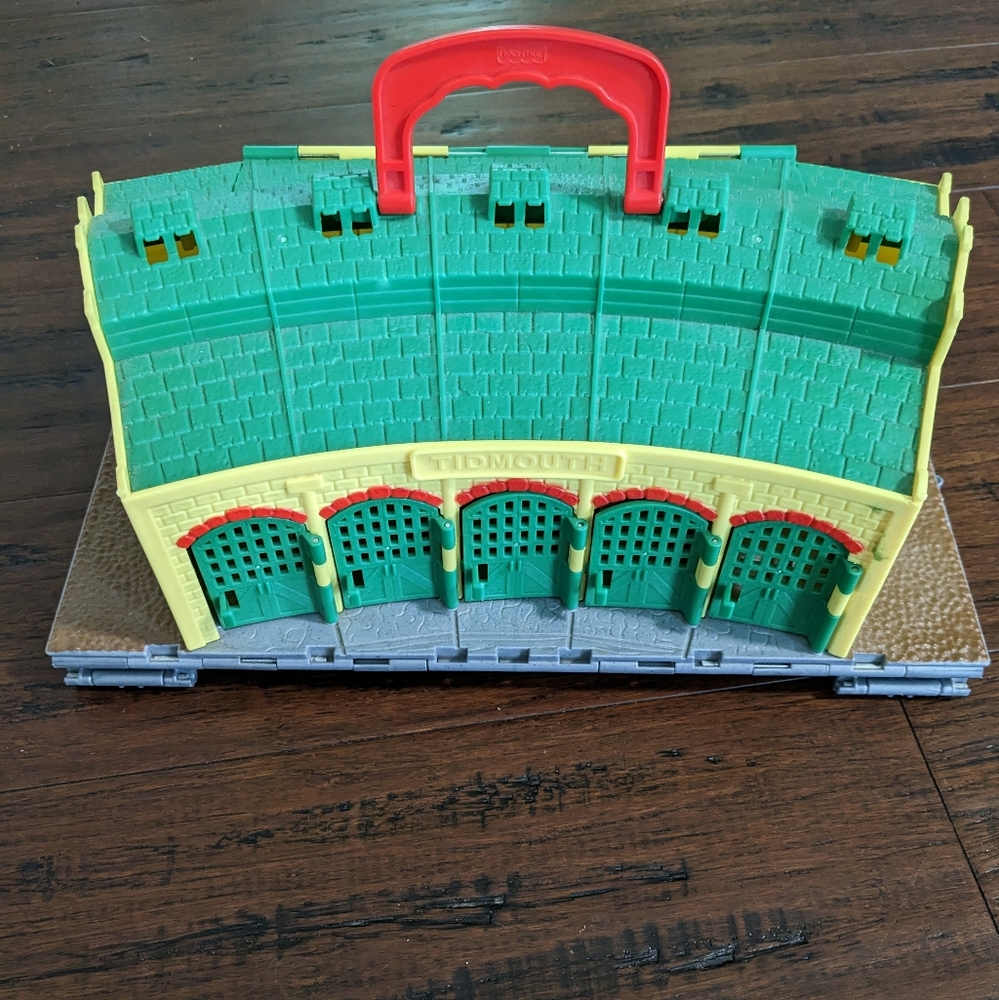 Rare Thomas the train pack and play